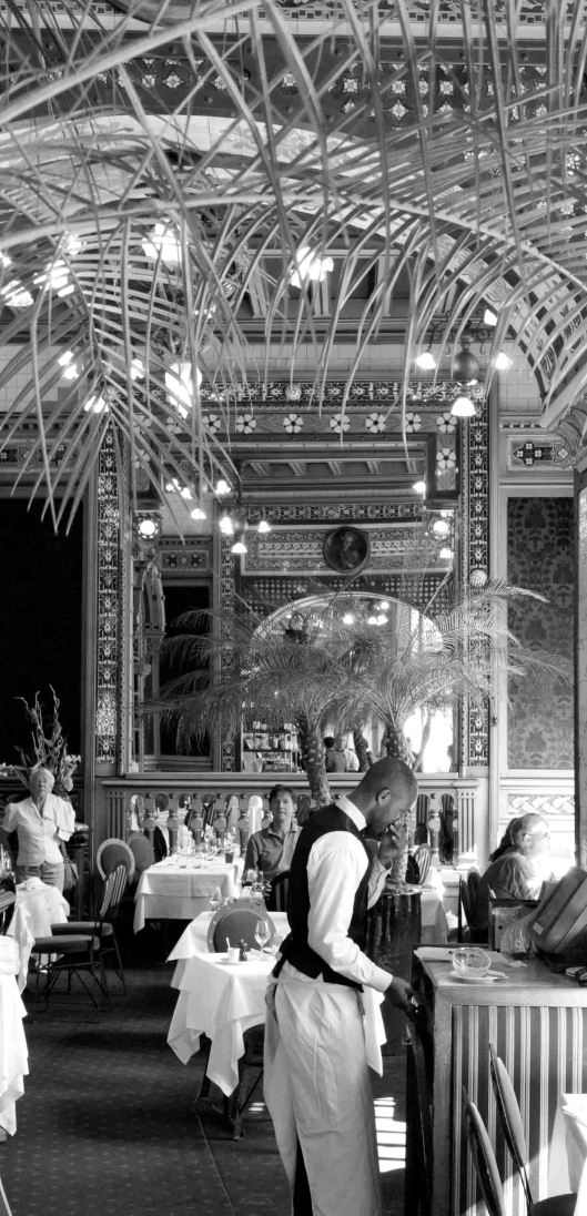 Traditionscafe und Restaurant La Cigale im Jugendstil / Art Deco in Nantes, Foto: Robert B. Fishman, 2.9.2014